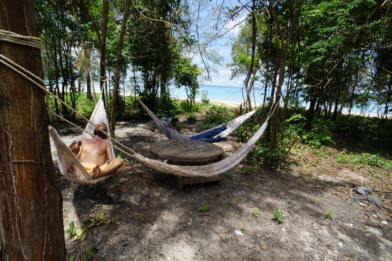 Suns Of Beaches Pansiyon Koh Rong Island Dış mekan fotoğraf