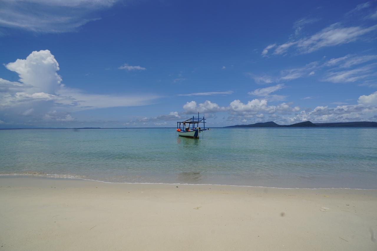 Suns Of Beaches Pansiyon Koh Rong Island Dış mekan fotoğraf