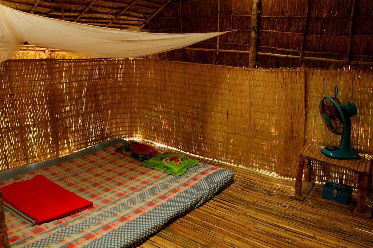 Suns Of Beaches Pansiyon Koh Rong Island Dış mekan fotoğraf